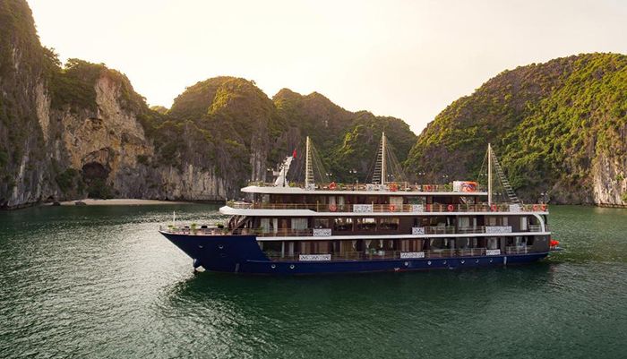  La Pandora Cruise