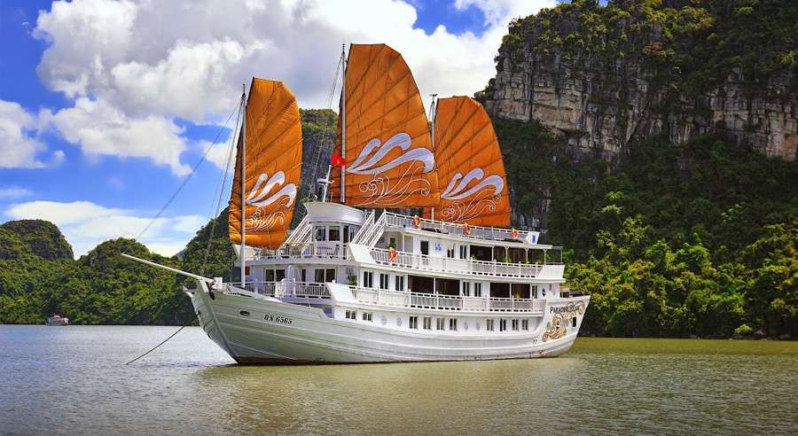 Paradise Peak Cruise