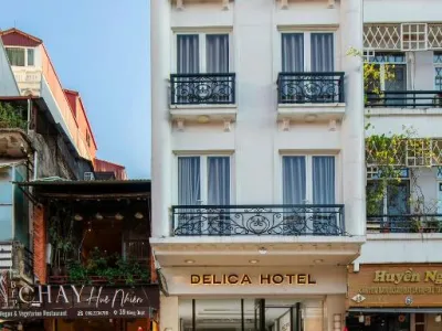 Delica Premium Hotel