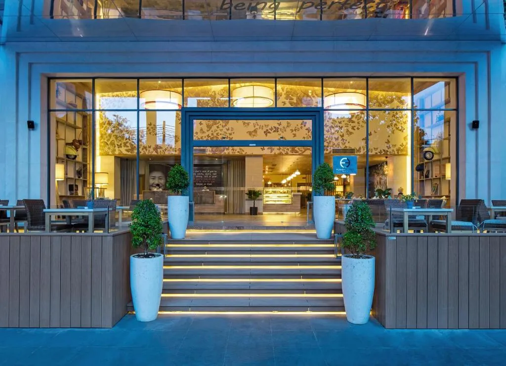 Fusion Suites Sai Gon Hotel
